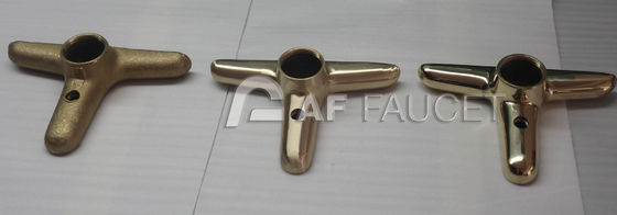 Máquina de polir de torneira de superfície de espelho Máquina de polir de punho CNC para artigos sanitários